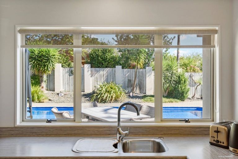 Photo of property in 6 Girdhar Place, Pukekohe, 2120