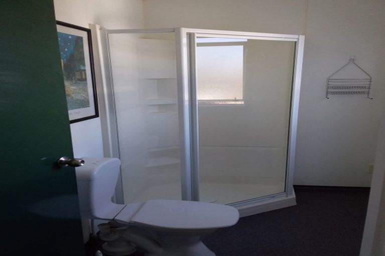 Photo of property in 91 Brockworth Place, Riccarton, Christchurch, 8011