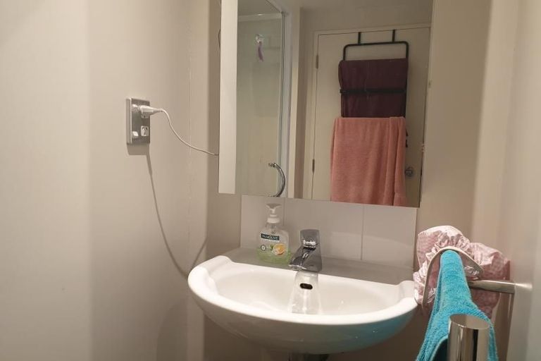 Photo of property in Soho Apartments, 1007/74 Taranaki Street, Te Aro, Wellington, 6011