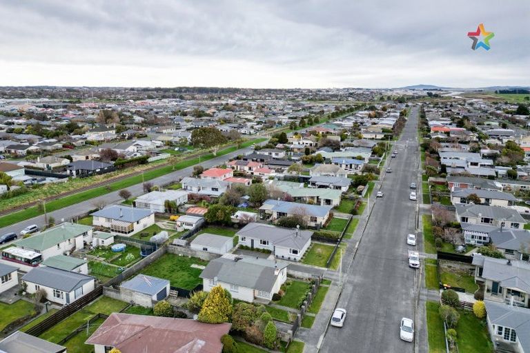 Photo of property in 143 Stobo Street, Grasmere, Invercargill, 9810