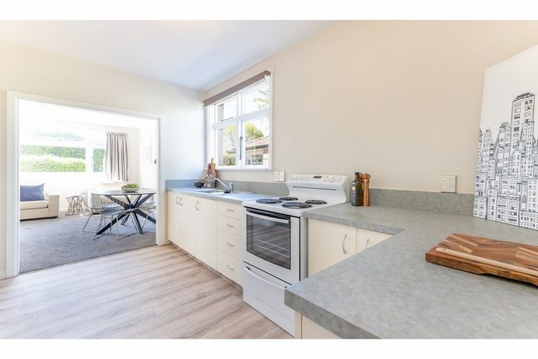 Photo of property in 81 Yaldhurst Road, Sockburn, Christchurch, 8042