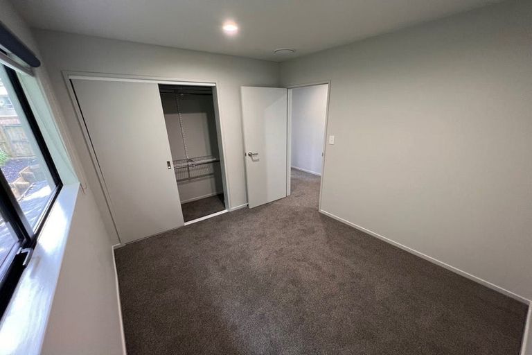 Photo of property in 17a Knox Road, Swanson, Auckland, 0612