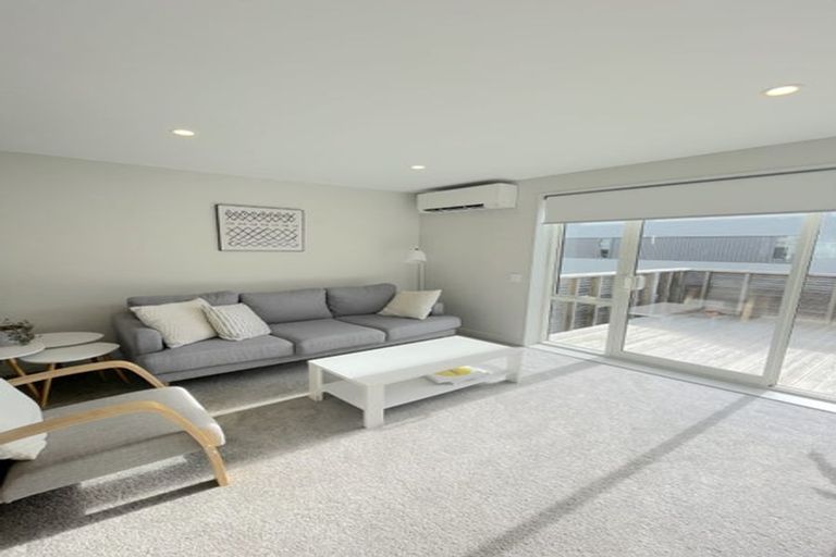 Photo of property in 10/31 Princess Terrace, Newtown, Wellington, 6021