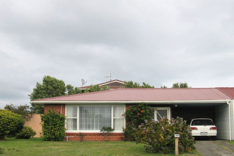 Photo of property in 36a Toru Road, Paraparaumu Beach, Paraparaumu, 5032