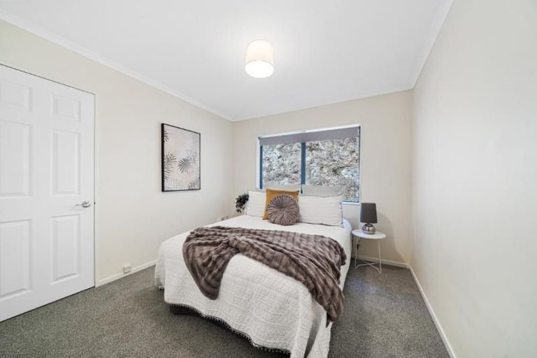 Photo of property in 245 Maungaraki Road, Maungaraki, Lower Hutt, 5010