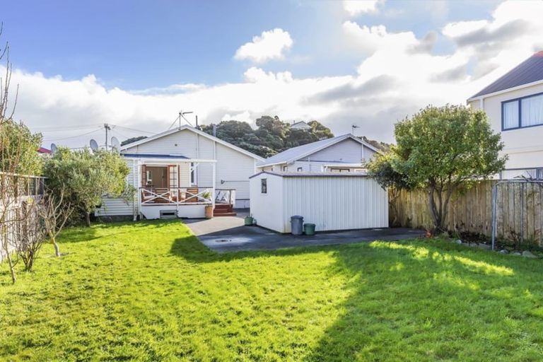 Photo of property in 86 Kauri Street, Miramar, Wellington, 6022