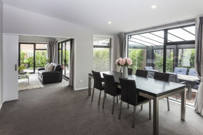 Photo of property in 35 Mcdougall Avenue, St Albans, Christchurch, 8014