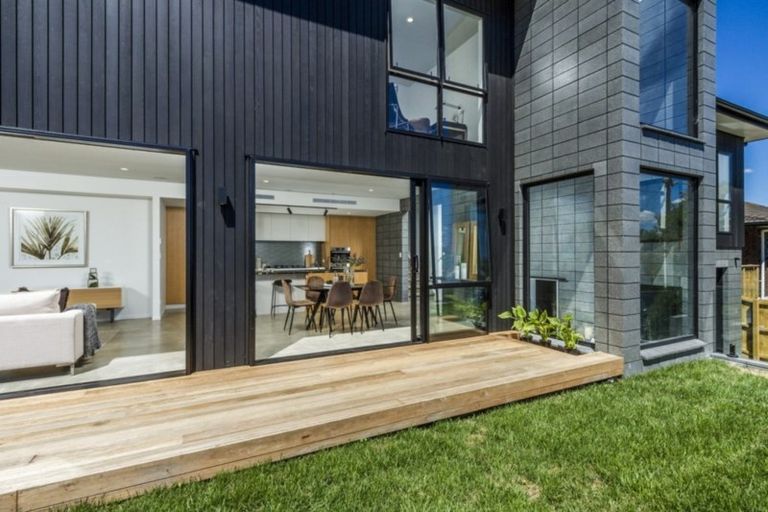 Photo of property in 9 Willis Street, Grasmere, Invercargill, 9810