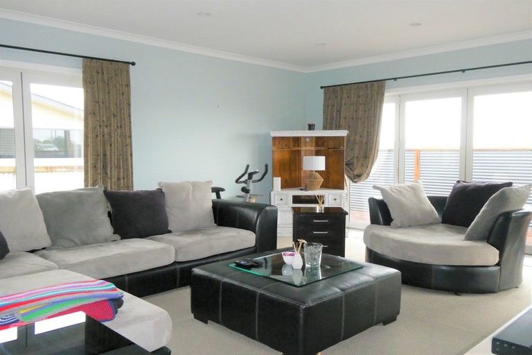 Photo of property in 187 Main South Road, Karoro, Greymouth, 7805