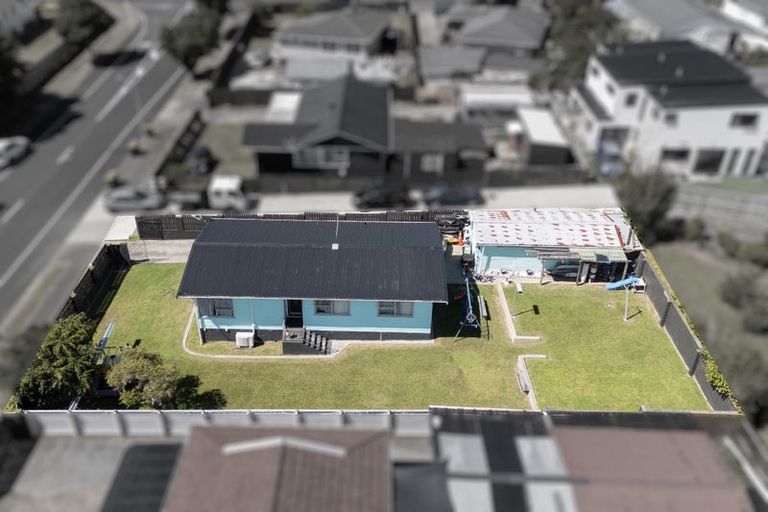 Photo of property in 6 Burbank Avenue, Manurewa, Auckland, 2102