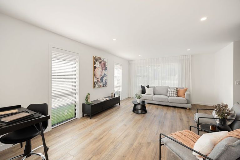 Photo of property in 10 Celeste Terrace, Peacocke, Hamilton, 3206