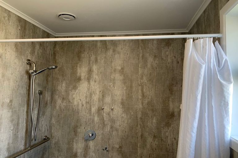 Photo of property in 406 Carrington Street, Upper Vogeltown, New Plymouth, 4310