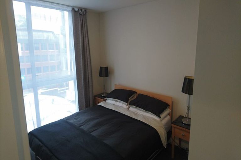 Photo of property in Terrace Heights Apartments, 2/163p The Terrace, Wellington Central, Wellington, 6011