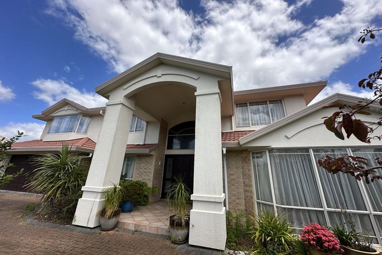 Photo of property in 6 Nathan Close, Somerville, Auckland, 2014