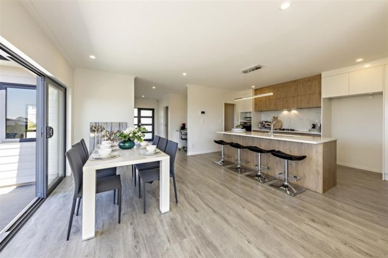 Photo of property in 9 Catherine Mclean Road, Pukekohe, 2120