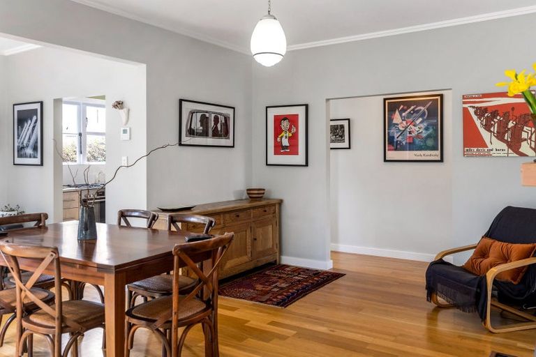 Photo of property in 71 Moa Road, Point Chevalier, Auckland, 1022