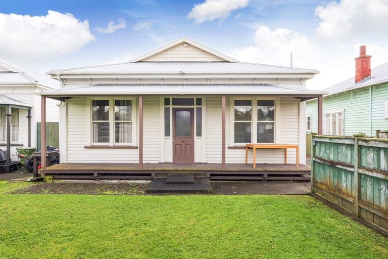 Photo of property in 527 Ferguson Street, Palmerston North, 4410