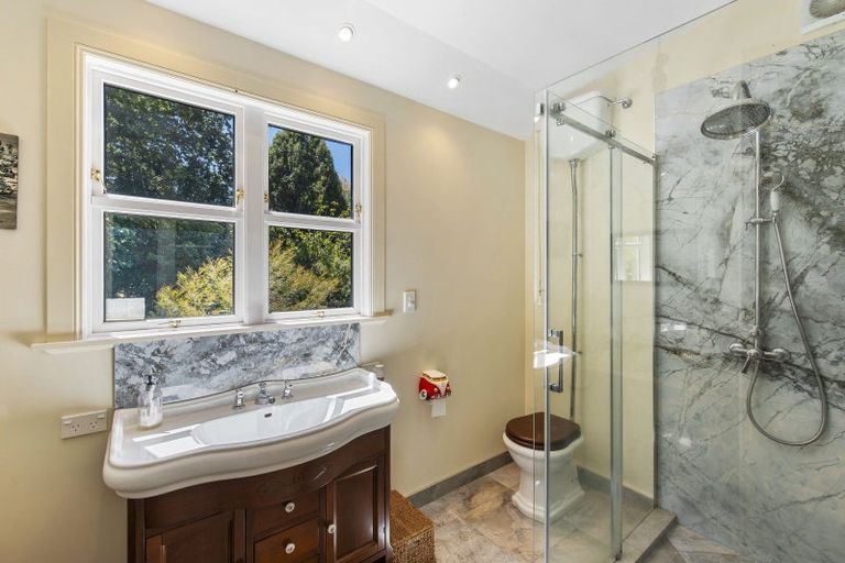 Photo of property in 16 Rata Road, Raumati Beach, Paraparaumu, 5032