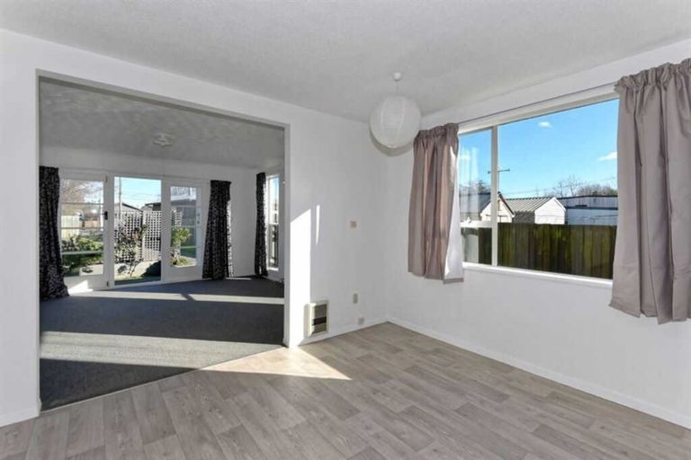 Photo of property in 1/43 Mclean Street, Linwood, Christchurch, 8062