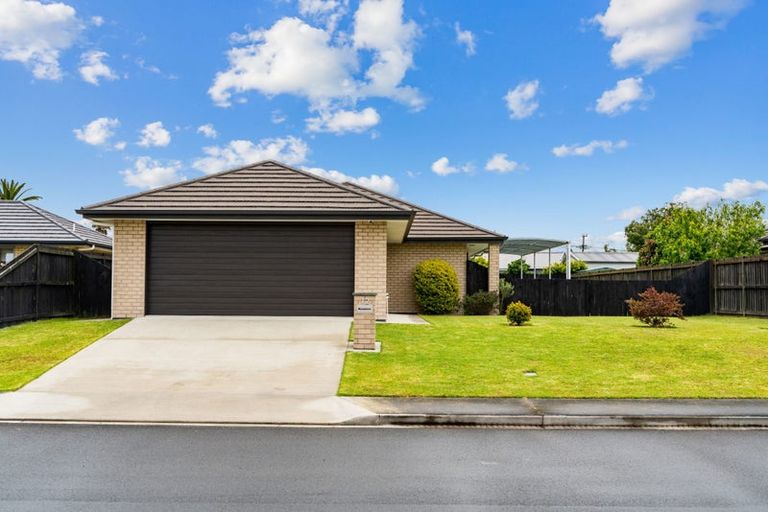Photo of property in 12 Celtic Place, Waipu, 0510