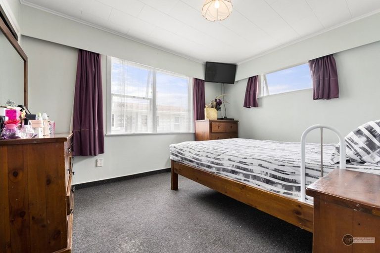 Photo of property in 8 Mimihau Grove, Wainuiomata, Lower Hutt, 5014