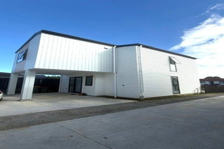 Photo of property in 5a Ainsdale Place, Manurewa, Auckland, 2102