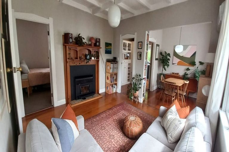 Photo of property in 53 Woodglen Road, Glen Eden, Auckland, 0602