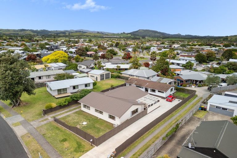 Photo of property in 40b Hartford Avenue, Papamoa Beach, Papamoa, 3118