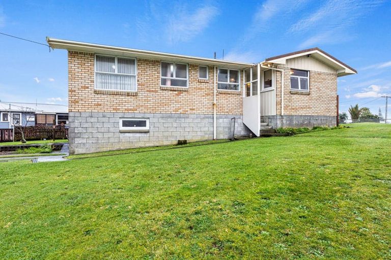 Photo of property in 9 Kingsford Street, Bell Block, New Plymouth, 4312