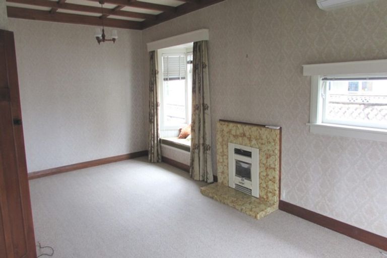 Photo of property in 58 Alberta Street, Point Chevalier, Auckland, 1022