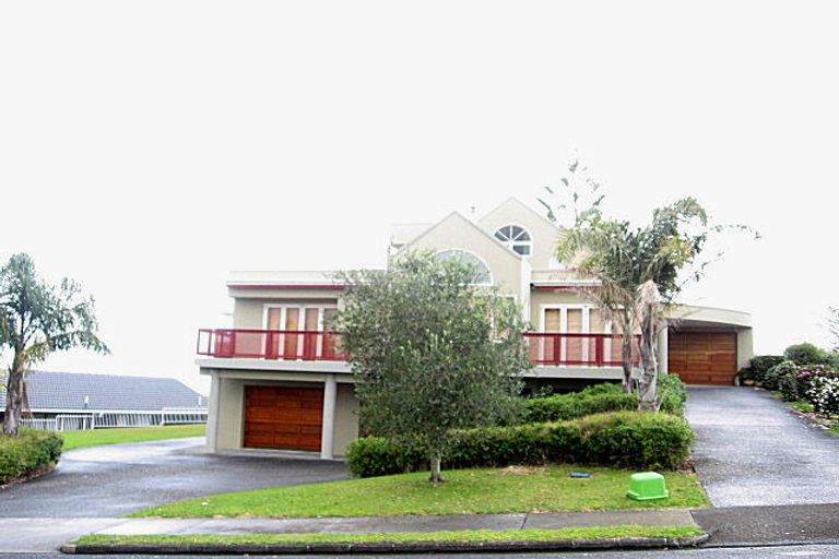 Photo of property in 7 Haseler Crescent, Howick, Auckland, 2014