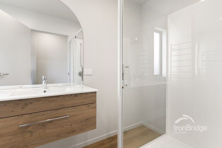 Photo of property in 2/35 Leitch Street, Somerfield, Christchurch, 8024