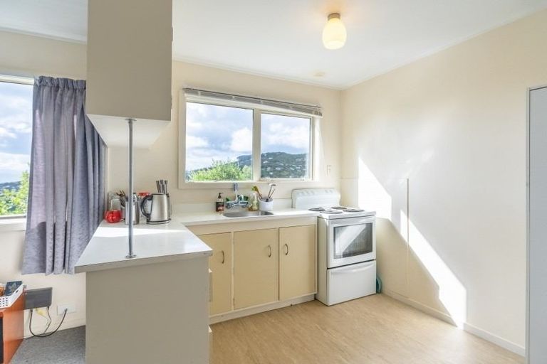 Photo of property in 62a Winston Street, Crofton Downs, Wellington, 6035