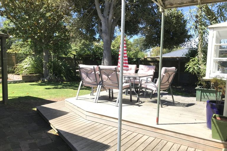 Photo of property in 24 Hanmer Street, Linwood, Christchurch, 8011