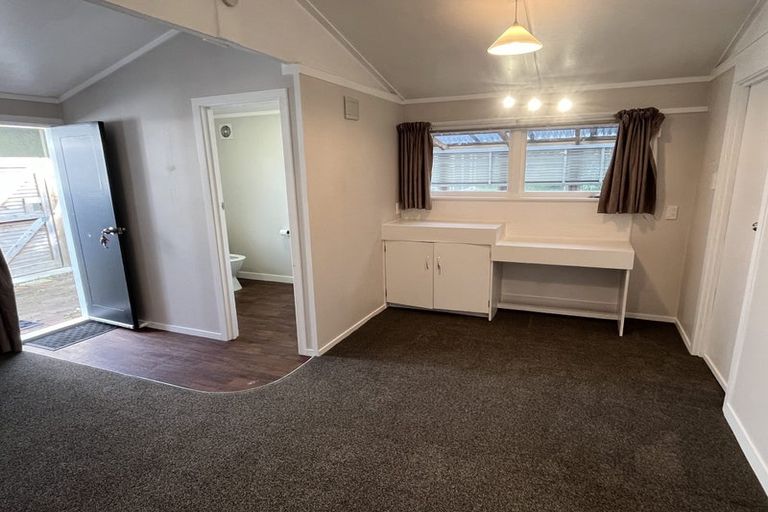 Photo of property in 38 Long Melford Road, Awapuni, Palmerston North, 4412