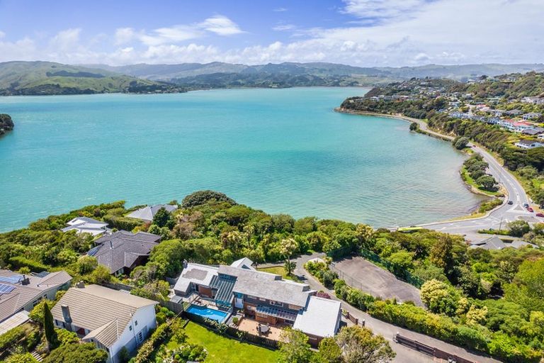 Photo of property in 170 Paremata Road, Paremata, Porirua, 5024