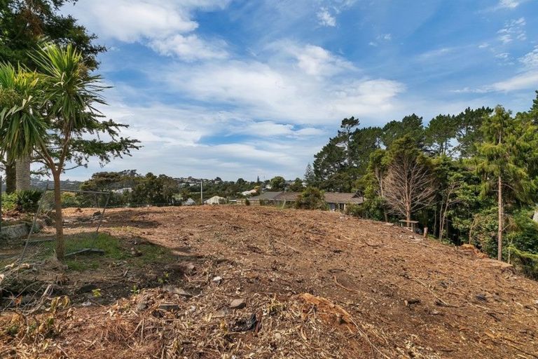 Photo of property in 3 John Court Street, Birkenhead, Auckland, 0626