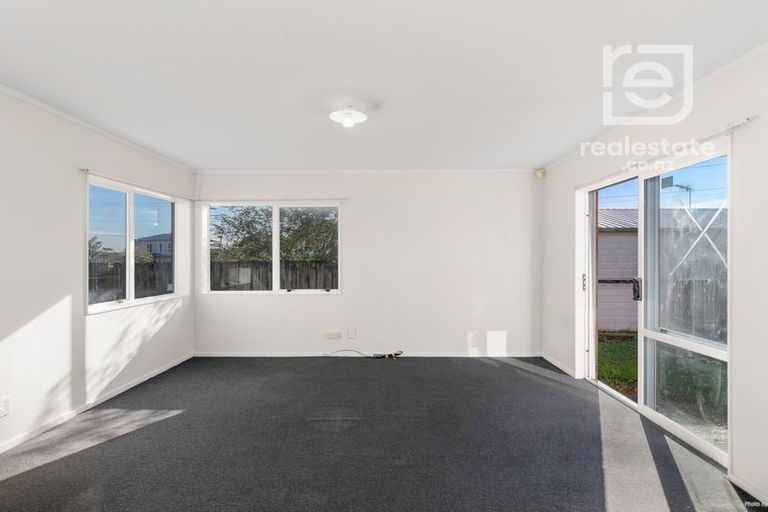 Photo of property in 41 Penion Drive, Flat Bush, Auckland, 2023