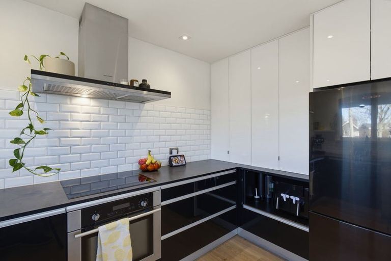 Photo of property in 6 Wingate Street, Redwood, Christchurch, 8051