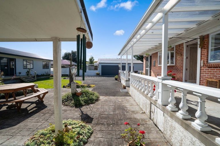 Photo of property in 229 Shakespeare Street, Leamington, Cambridge, 3432