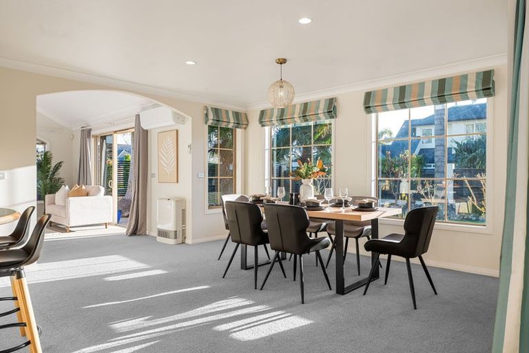 Photo of property in 11 Raungawari Drive, Huntington, Hamilton, 3210