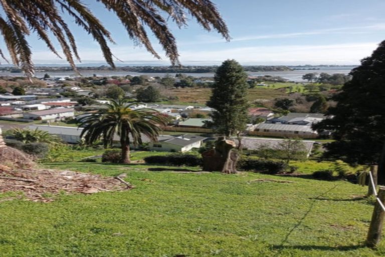 Photo of property in 37a Dingadee Street, Welcome Bay, Tauranga, 3112