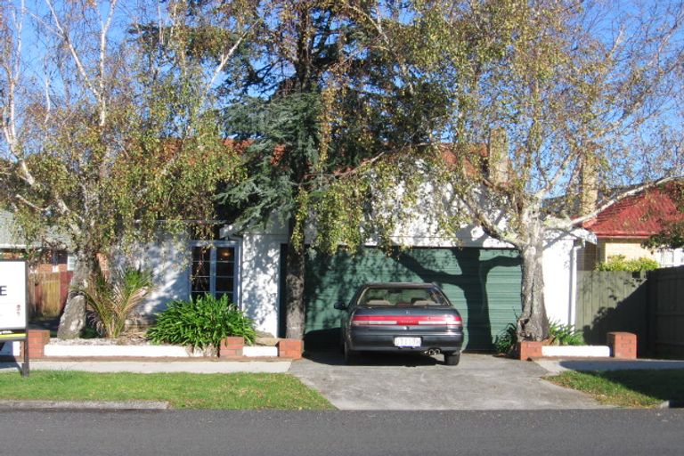 Photo of property in 2/35 Clendon Avenue, Papatoetoe, Auckland, 2025