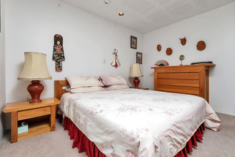 Photo of property in 10/34 Waiwera Place, Waiwera, Orewa, 0994