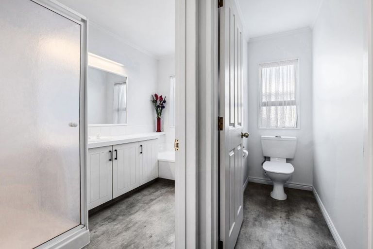 Photo of property in 4/49 Sackville Street, Fitzroy, New Plymouth, 4312