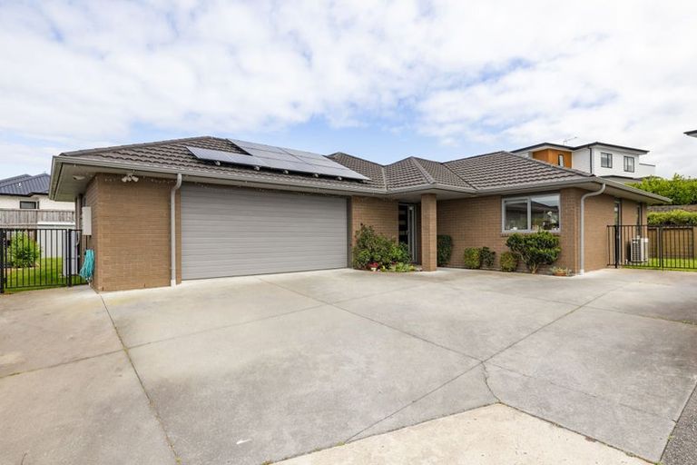 Photo of property in 48 Sylvester Crescent, Flagstaff, Hamilton, 3210