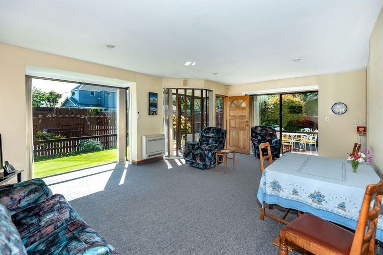 Photo of property in 1/734 Avonside Drive, Avonside, Christchurch, 8061