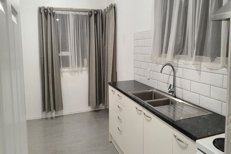 Photo of property in 37 Pallant Street, Manurewa, Auckland, 2102