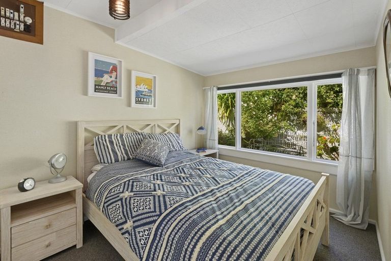 Photo of property in 17 Purau Avenue, Diamond Harbour, 8972