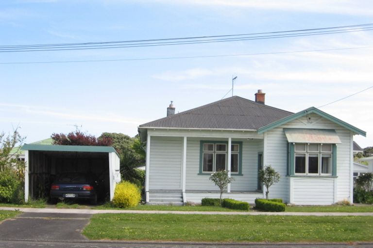 Photo of property in 3 Hurworth Place, College Estate, Whanganui, 4500